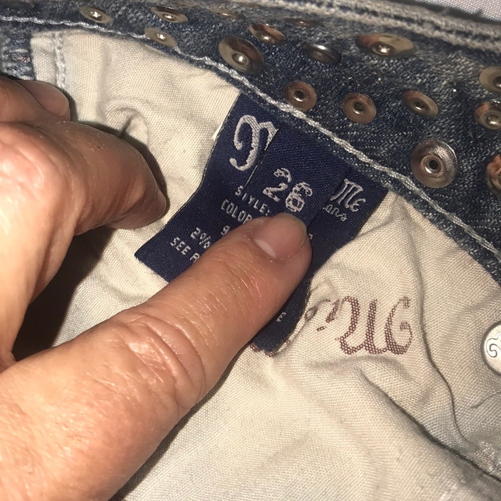 Miss Me Jeans - Picture 12 of 16